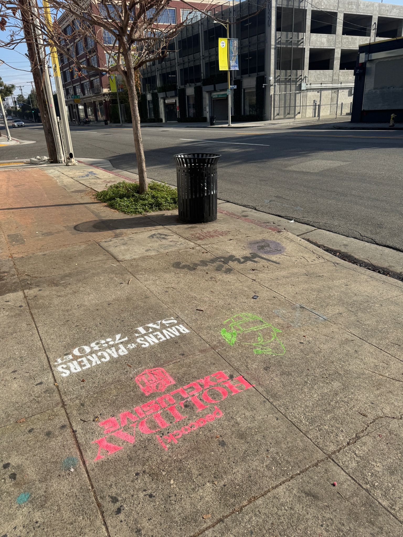 Stencil 14.5 Dtla Santa Fe Ave